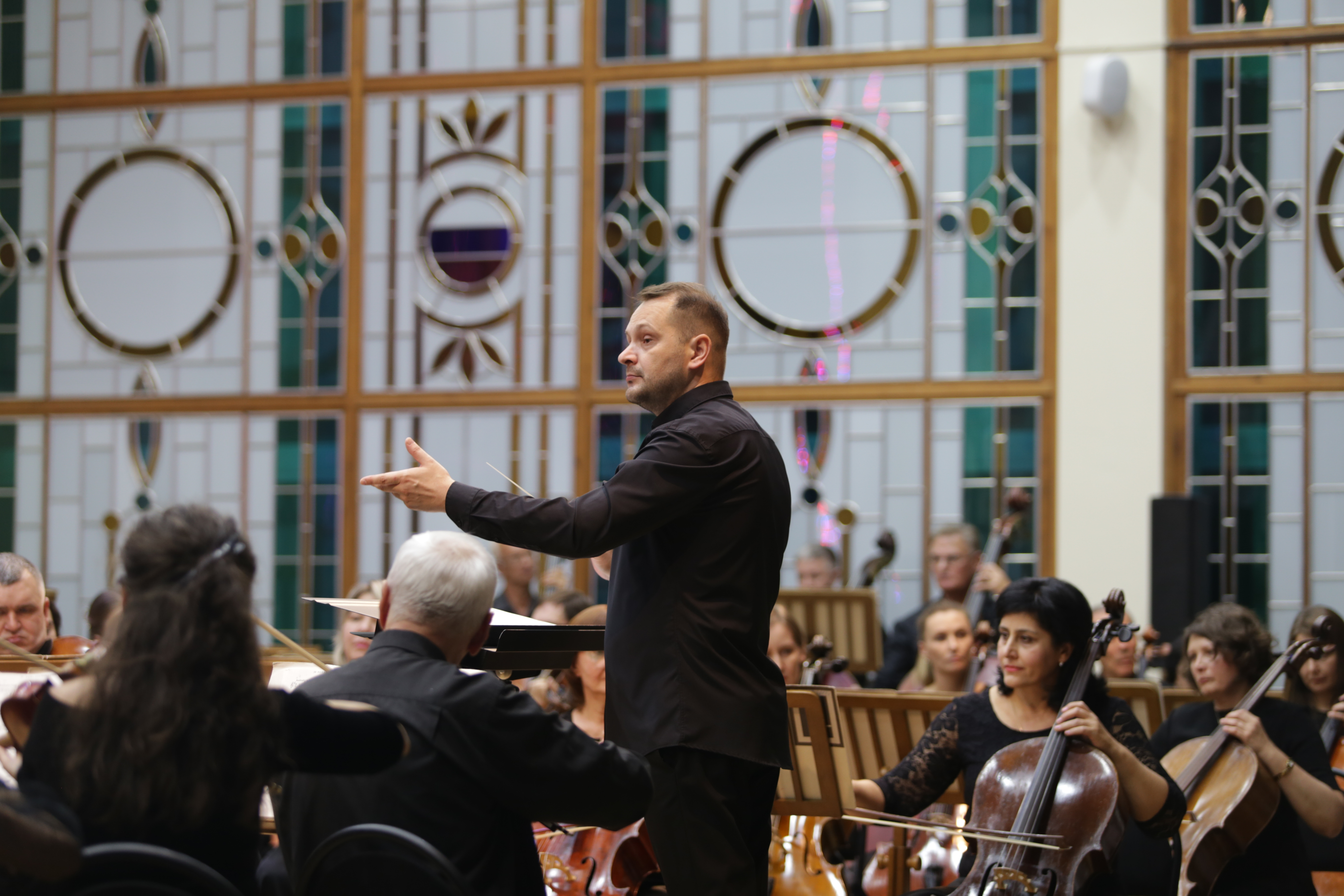 Кубанский симфонический оркестр. Солист Андрей Тростянский