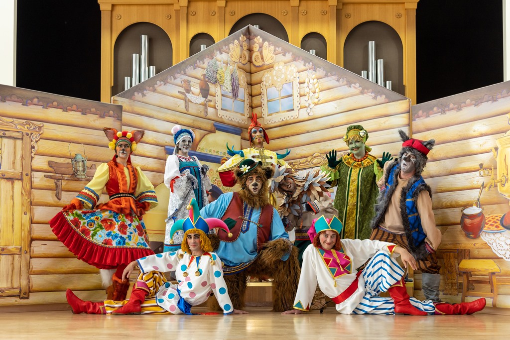 «Теремок» «Сказки с оркестром для малышей»