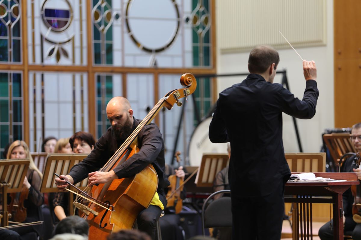 Кубанский симфонический оркестр. Солист Алексей Сидоров