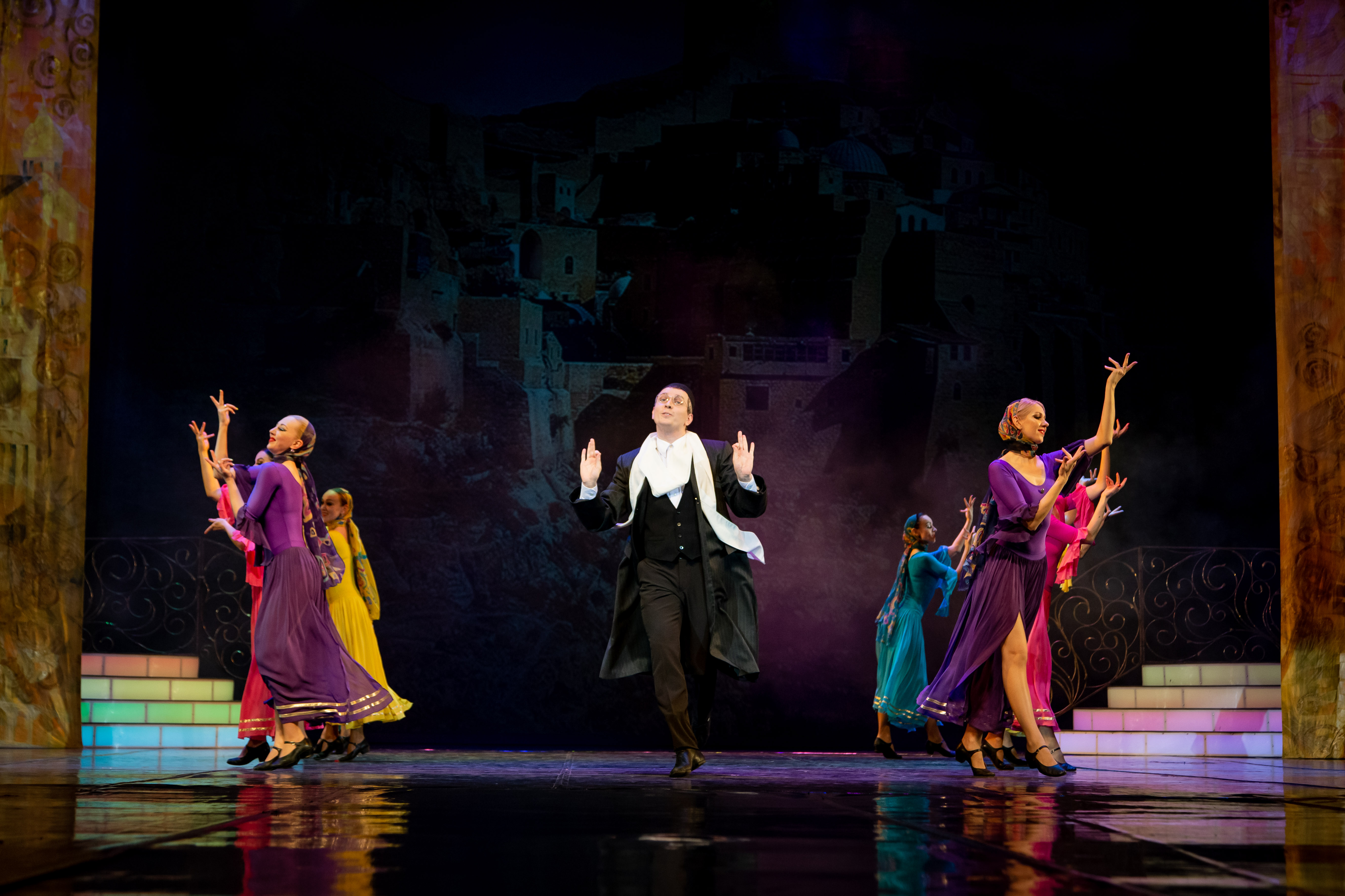 Магия Солнца. Место проведения: МБУ "Старовеличковский сельский Дом культуры" - Красная ул., 127, станица Старовеличковская