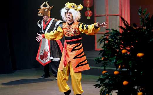 СЕМЕЙНАЯ ЁЛКА  МОЛОДЁЖНОГО ТЕАТРА  «Невероятный Новый год»