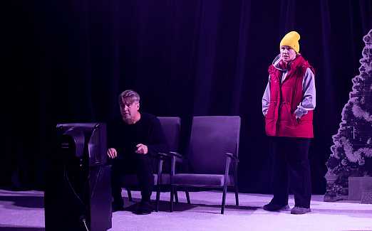 ЛЁД РАСТАЕТ