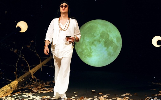 НОЧЬ ЛЮБОВНЫХ ПОМЕШАТЕЛЬСТВ