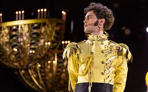 Первый бал Наташи Ростовой