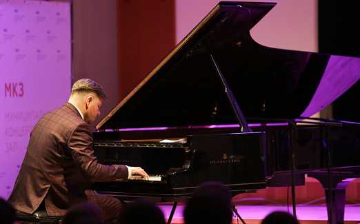 Джаз с Ильёй Филипповым. К 130-летию Л. Утёсова