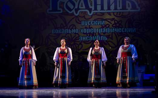 Пою и сердцем, и душой