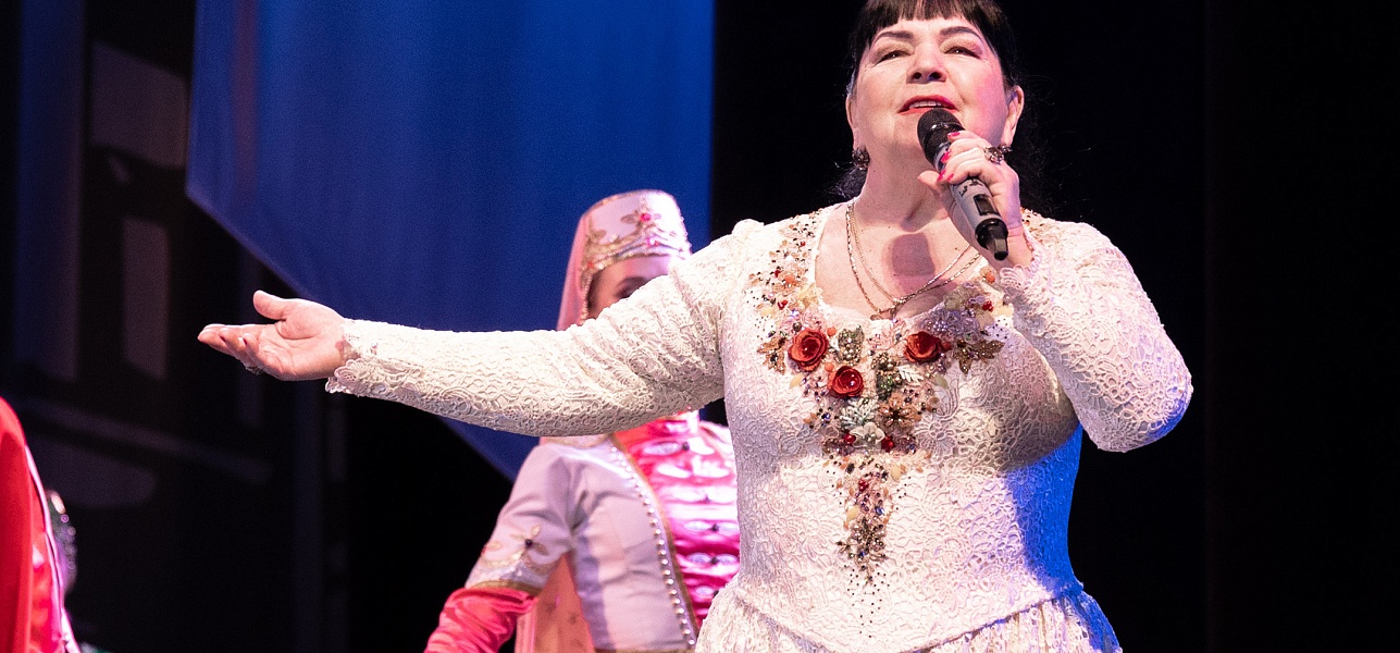 …А в ответ короткое слово: «Мы»