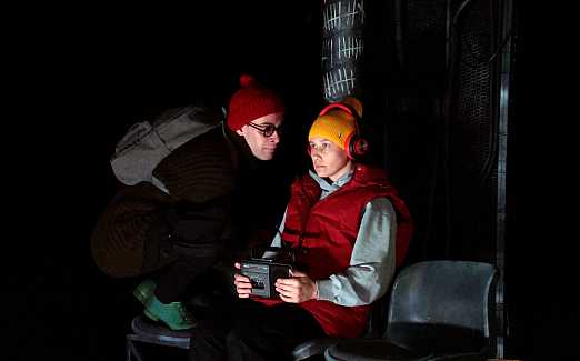 ЛЁД РАСТАЕТ