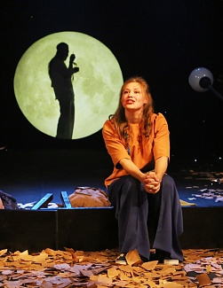 НОЧЬ ЛЮБОВНЫХ ПОМЕШАТЕЛЬСТВ