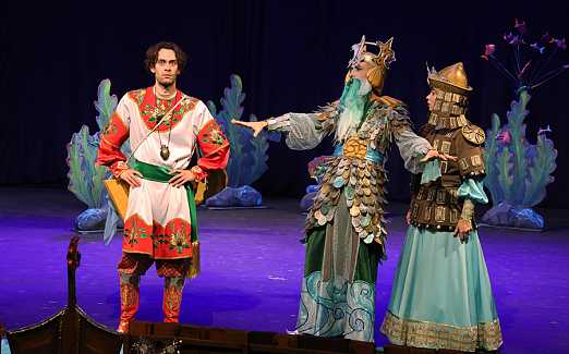 СЕМЕЙНАЯ ЁЛКА  МОЛОДЁЖНОГО ТЕАТРА «Как Садко за снегом ходил»