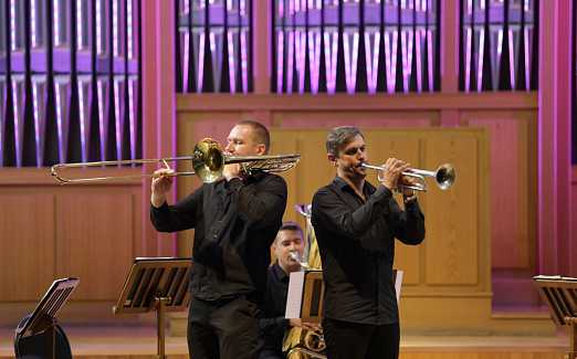 Брасс. Новогодний