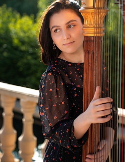 Арфа, рояль и струнные: симфония чувств