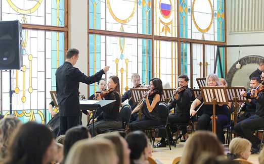 «Струны, клавиши, смычки»