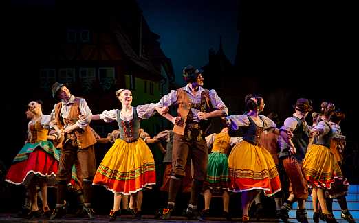 Магия Солнца. Место проведения: МБУК «Сельский дом культуры им. В. С. Стрижака» - ул. Северная 7, ст. Выселки