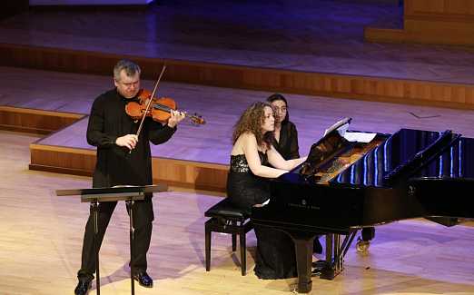 Арфа, рояль и струнные: симфония чувств