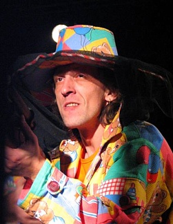 ПРИКЛЮЧЕНИЯ КРАСНОЙ ШАПОЧКИ