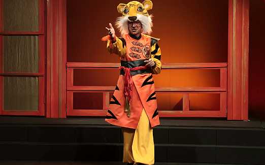 СЕМЕЙНАЯ ЁЛКА  МОЛОДЁЖНОГО ТЕАТРА  «Невероятный Новый год»