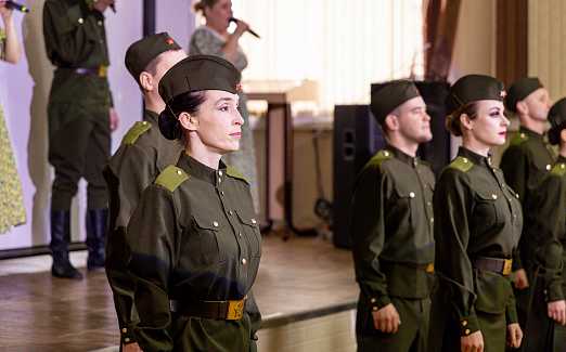 "Во славу русского солдата". Музыкально-театрализованное представление. Место проведения: МОУ гимназия № 87, ул. Бульварно кольцо, 9