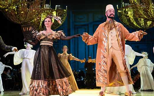 Первый бал Наташи Ростовой