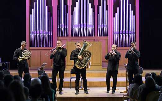 Брасс. Новогодний