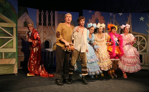 ГОЛЫЙ КОРОЛЬ