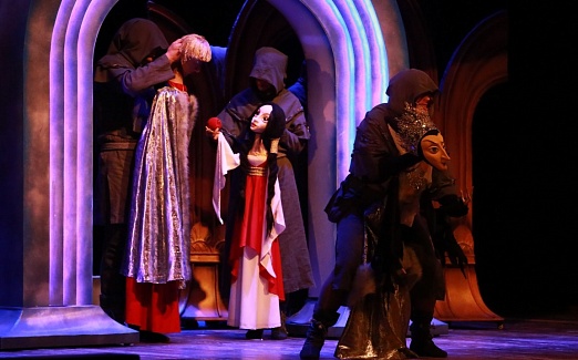 Белоснежка