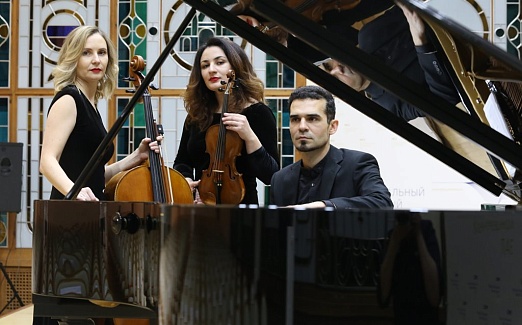 Geister Trio. Гайстер трио