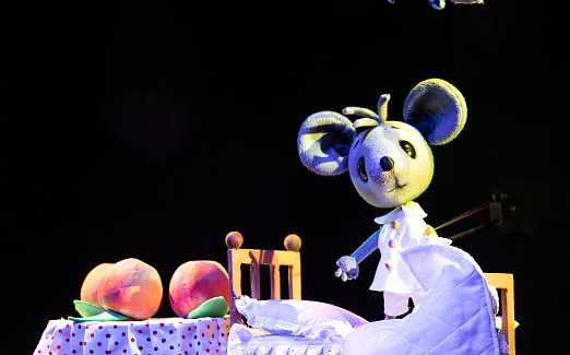 Сказка о глупом мышонке