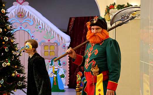 СЕМЕЙНАЯ ЁЛКА  МОЛОДЁЖНОГО ТЕАТРА «Как Садко за снегом ходил»