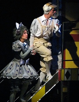 ВСЕ МЫШИ ЛЮБЯТ СЫР